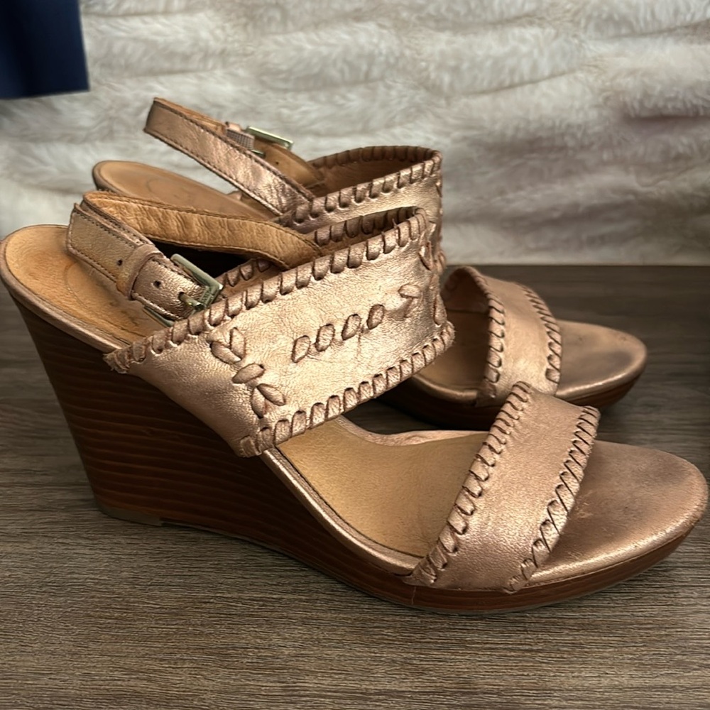 Jack Rogers rose gold wedges